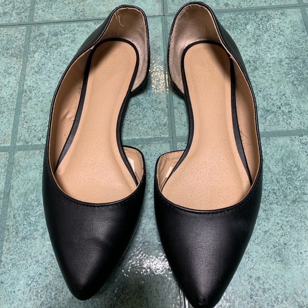 🎁 5 items for $20  Women’s black flats